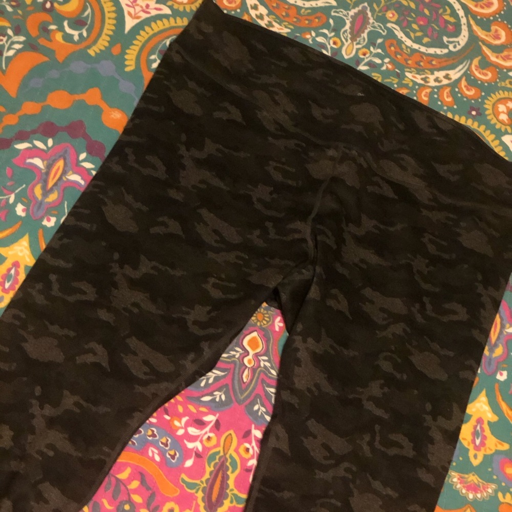 Fabletics Camo Leggings